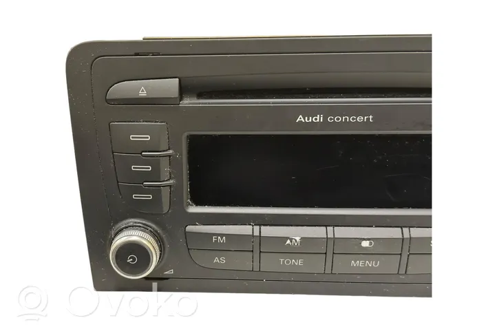 Audi A3 S3 8P Radio/CD/DVD/GPS-pääyksikkö 8P0035186AB