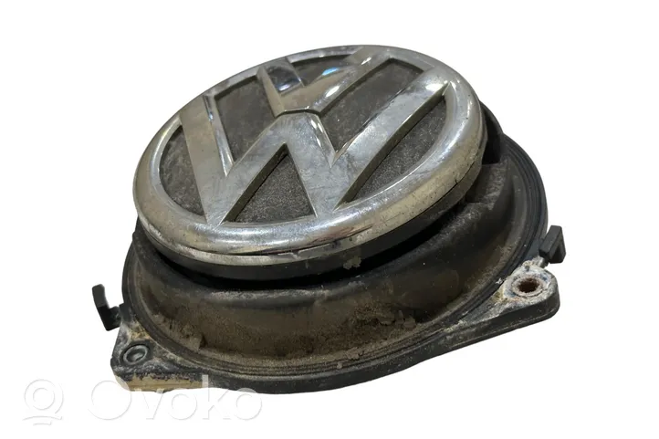 Volkswagen Golf VI Uchwyt / Rączka zewnętrzna otwierania klapy tylnej / bagażnika 3C5827469E