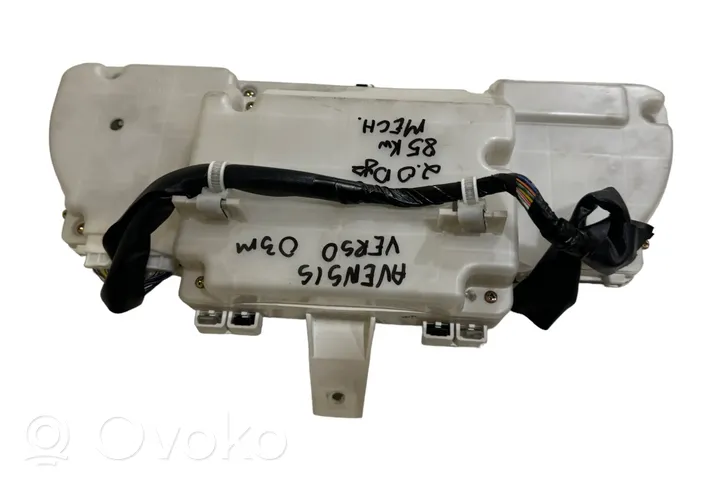 Toyota Avensis Verso Compteur de vitesse tableau de bord 8380044530