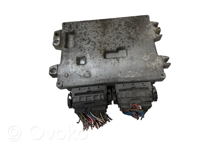 Suzuki Grand Vitara II Sterownik / Moduł ECU 3392065J0