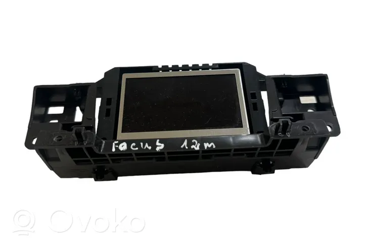 Ford Focus Monitor / wyświetlacz / ekran AM5T18B955CJ