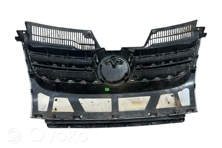 Volkswagen Golf V Rejilla superior del radiador del parachoques delantero 1K5853651