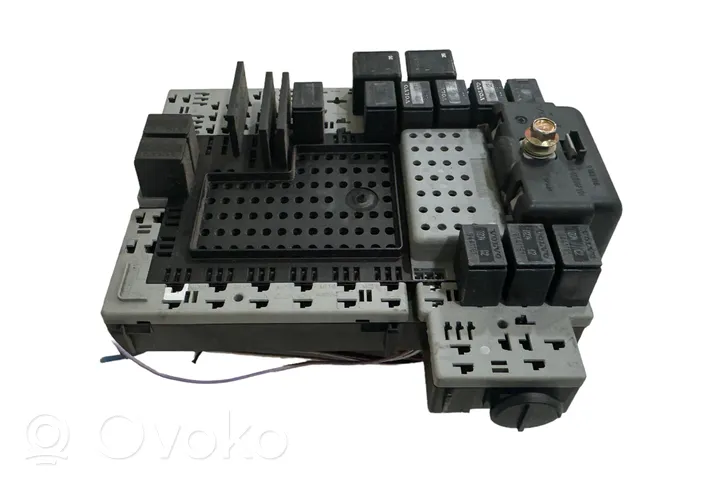 Volvo V70 Module de fusibles 9452778