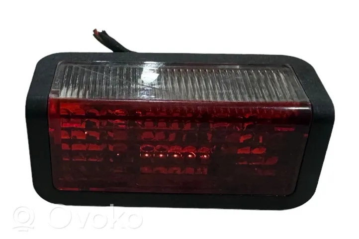 BMW 7 F01 F02 F03 F04 Wewnętrzna lampka bagażnika 9185401AI04