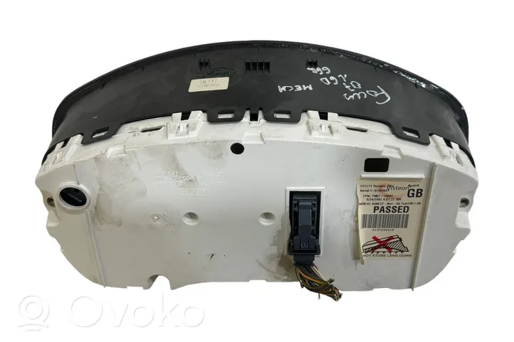 Ford Focus Geschwindigkeitsmesser Cockpit 7M5T10849