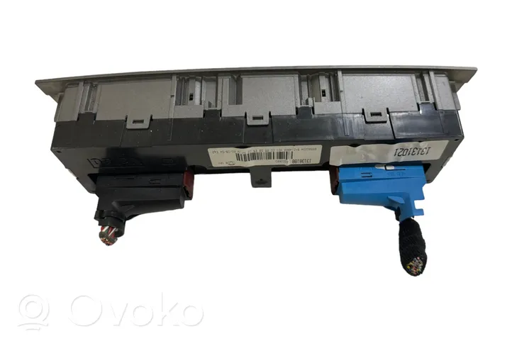 Opel Vectra C Climate control unit 13138198