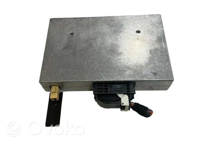 Audi A4 S4 B7 8E 8H Bluetooth control unit module 8P0862335Q