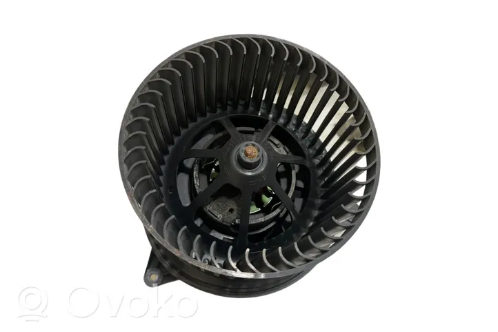 Ford Transit -  Tourneo Connect Pečiuko ventiliatorius/ putikas 1736002601