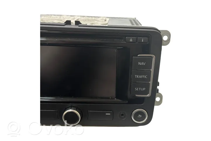 Volkswagen PASSAT B7 Radio/CD/DVD/GPS-pääyksikkö 3C8035279BX