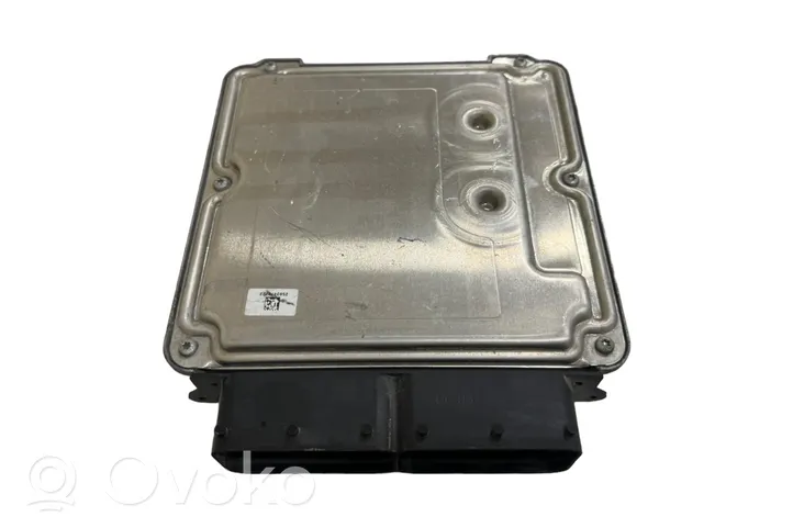 Volkswagen PASSAT B8 Sterownik / Moduł ECU 04L907309P