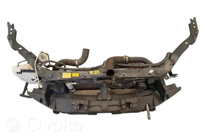 Nissan Qashqai Radiatorių komplektas 989567C