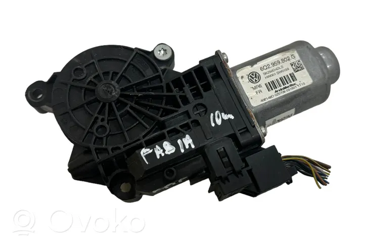 Skoda Fabia Mk2 (5J) Motorino alzacristalli della portiera anteriore 6Q2959802G