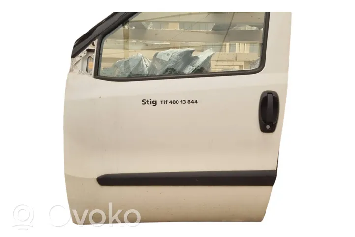 Opel Combo D Priekinės durys 