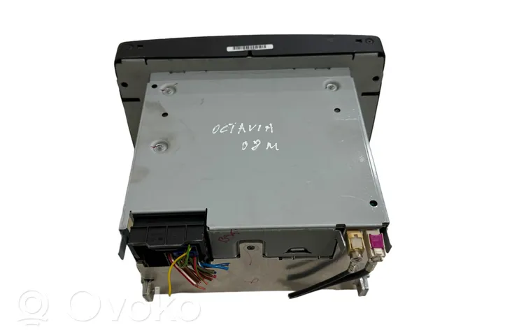 Skoda Octavia Mk2 (1Z) Unità principale autoradio/CD/DVD/GPS 1Z0035156D