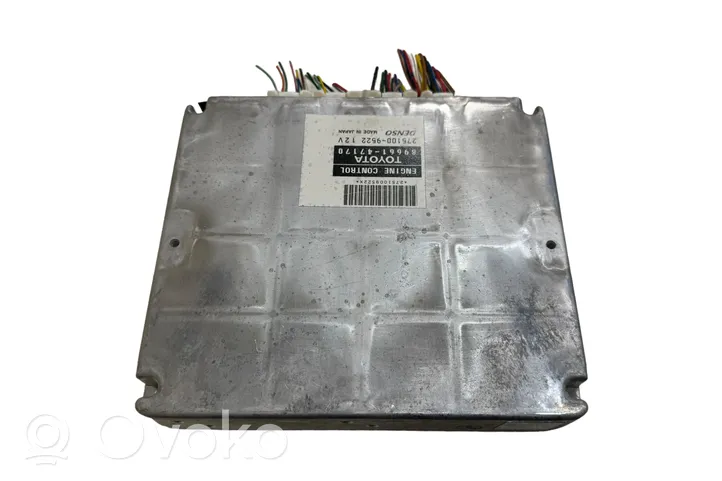 Toyota Prius (XW20) Calculateur moteur ECU 8966147170