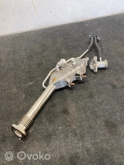 BMW 5 G30 G31 Valvola di raffreddamento EGR 8576473