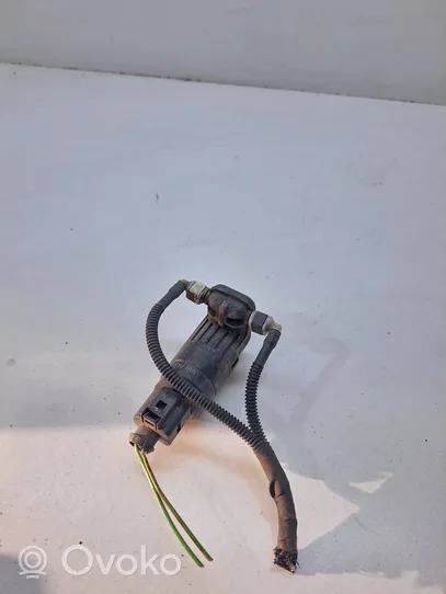 Volkswagen Caddy Windscreen/windshield washer pump 1K6955651