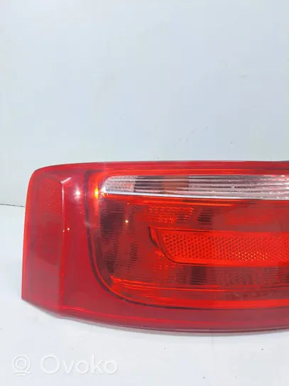 Audi A5 8T 8F Lampa tylna 8T0945095