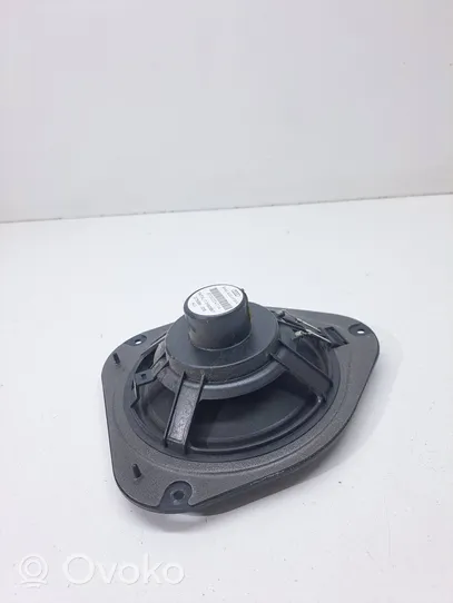 Audi A5 8T 8F Enceinte de porte arrière 8T0035411A