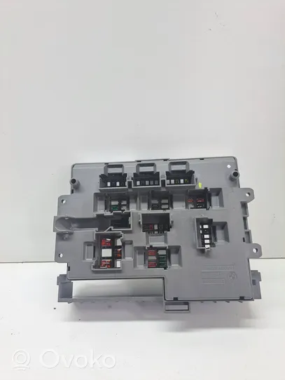 BMW 3 E90 E91 Module de fusibles 9119446