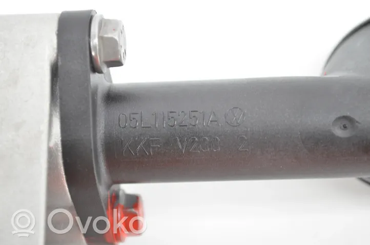 Volkswagen Golf VIII Pompa dell’olio 05L115103F