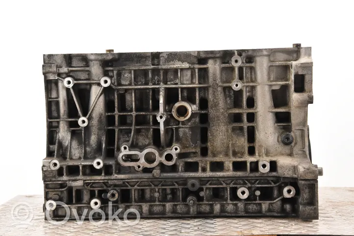 Volvo XC90 Engine block 30677367