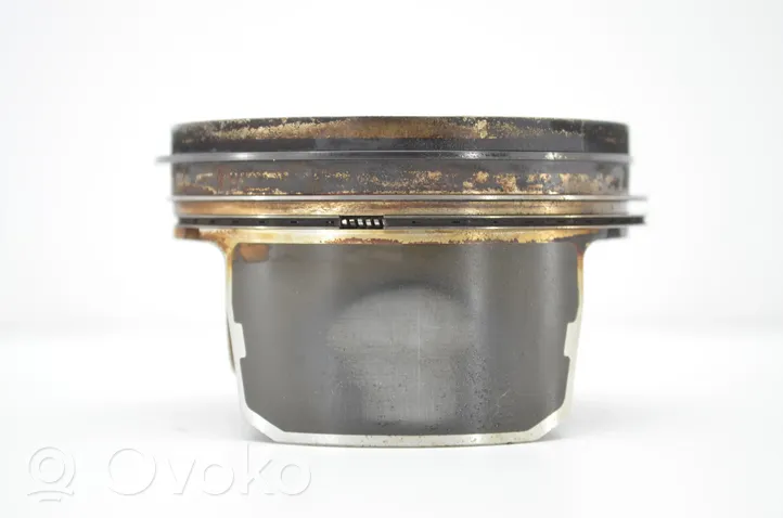 Mitsubishi Eclipse Cross Piston 1110D252