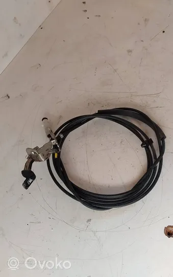 Toyota Yaris Cable de apertura de la tapa del depósito de combustible 