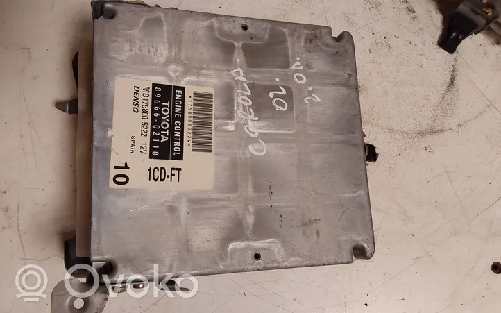 Toyota Corolla E120 E130 Calculateur moteur ECU 8966602110