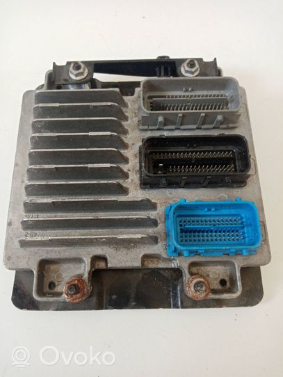 Opel Astra J Sterownik / Moduł ECU 12643636