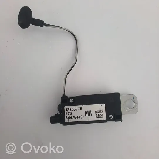 Opel Insignia A Amplificatore antenna 13285778