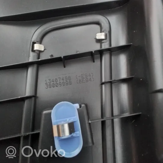 Opel Insignia B Rivestimento serratura portellone posteriore/bagagliaio 13487498