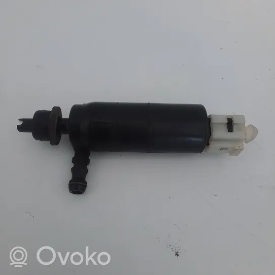 Opel Zafira C Tuulilasi tuulilasinpesimen pumppu 13264299