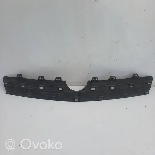 Opel Insignia A Grille calandre supérieure de pare-chocs avant 13282567