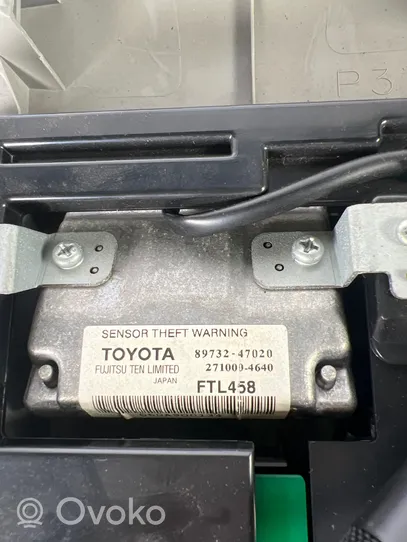 Toyota Prius (XW30) Éclairage lumière plafonnier avant 8973247020