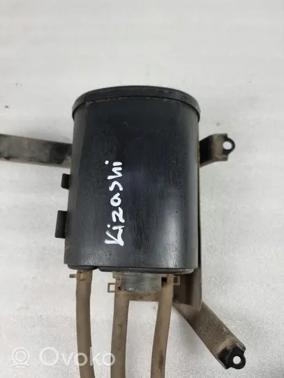 Suzuki Kizashi Cartouche de vapeur de carburant pour filtre à charbon actif 