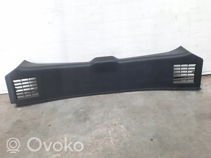 Renault Megane III Osłona pasa bagażnika 849200007R