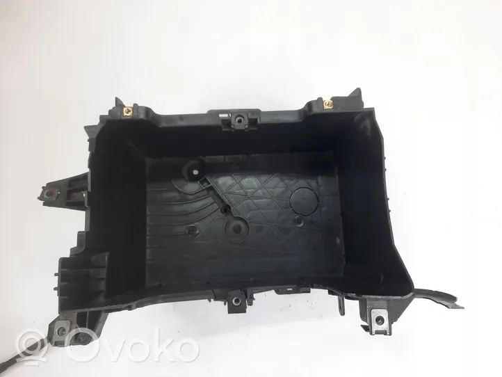 Renault Megane III Battery tray 