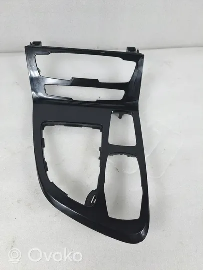 BMW 2 F45 Inserti decorativi cornice della consolle centrale 9287611