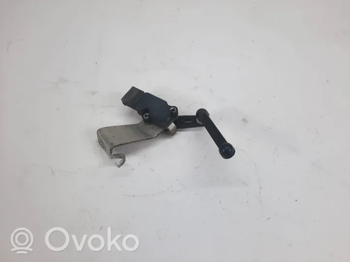 BMW X5 G05 Front air suspension height level sensor 6870200