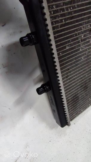 BMW M4 F82 F83 Chłodnica powietrza doładowującego / Intercooler 2284608