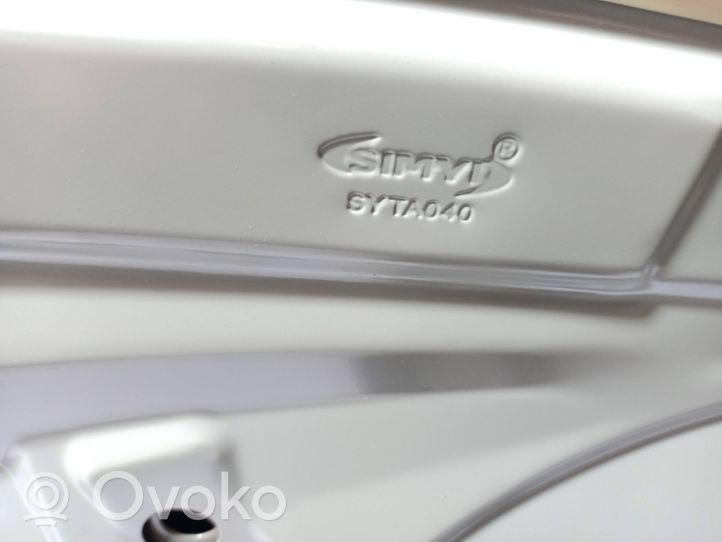 Toyota Corolla E160 E170 Pokrywa przednia / Maska silnika 81C403