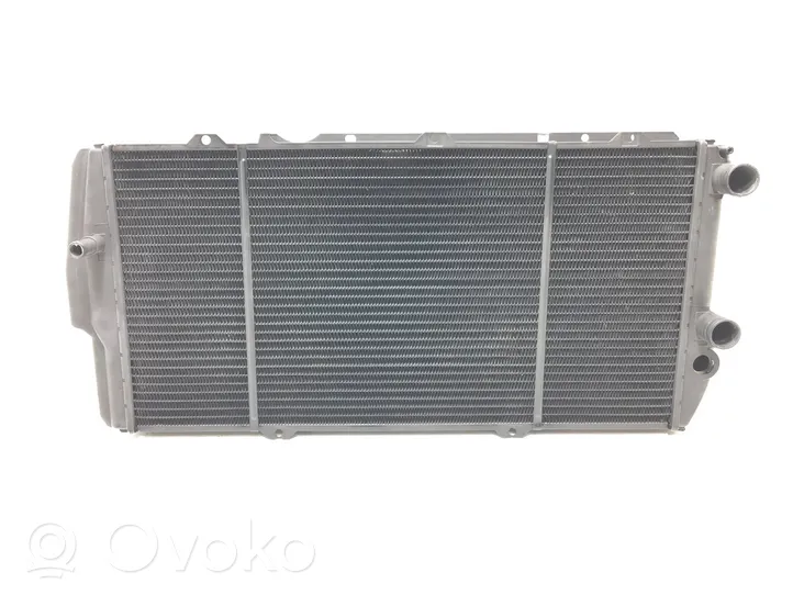 Audi 200 Radiateur de refroidissement 447121251