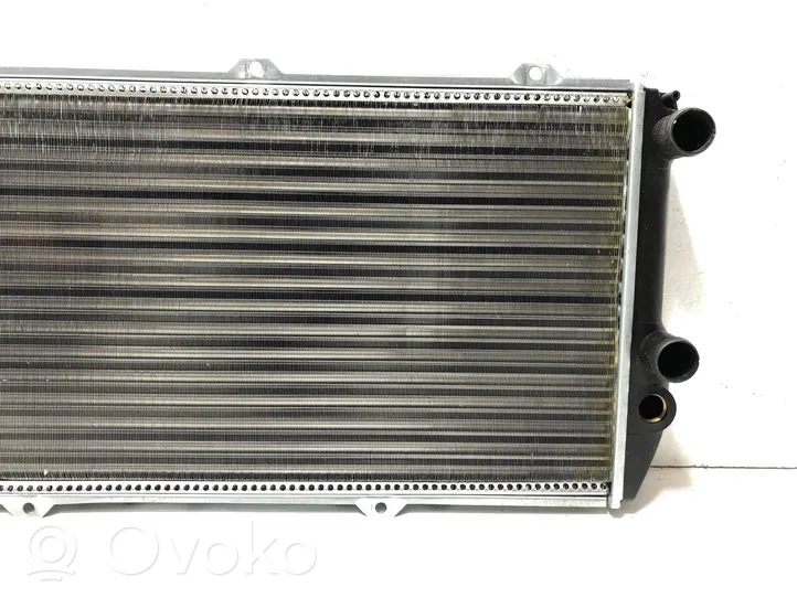 Audi 200 Radiateur de refroidissement 447121251i