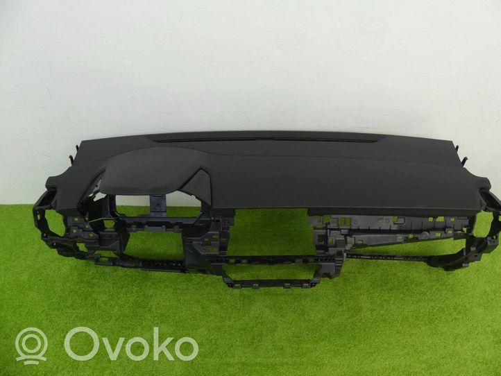 Skoda Fabia Mk4 (6VA) Tableau de bord 6vb857091