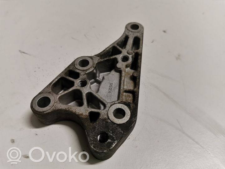 Volvo S60 other engine part 31330117