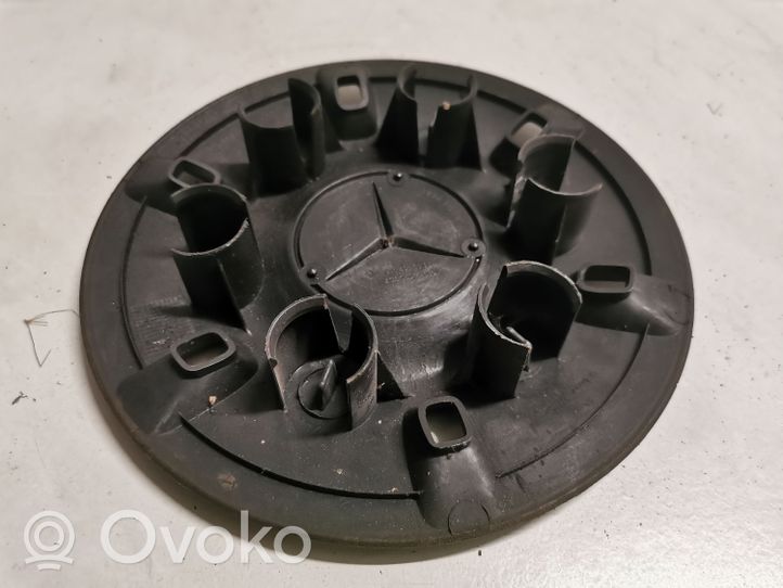 Mercedes-Benz Sprinter W906 Колпак (колпаки колес) R 16 A9064010025