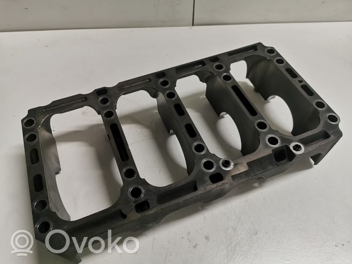 Audi A8 S8 D3 4E Supporto dell’albero motore 