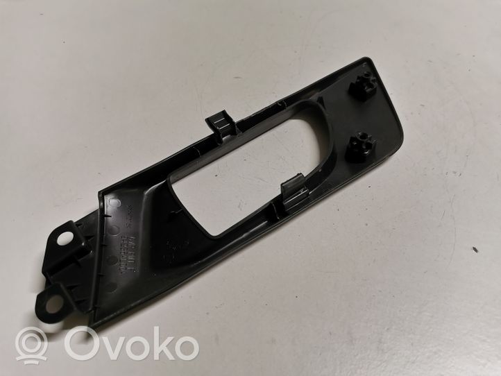 Subaru Outback (BS) Altro elemento di rivestimento della portiera anteriore 94236AL00A