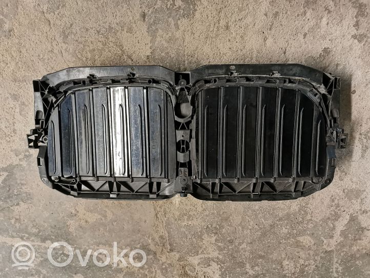 BMW X7 G07 Wlot / Kanał powietrza intercoolera 9464870